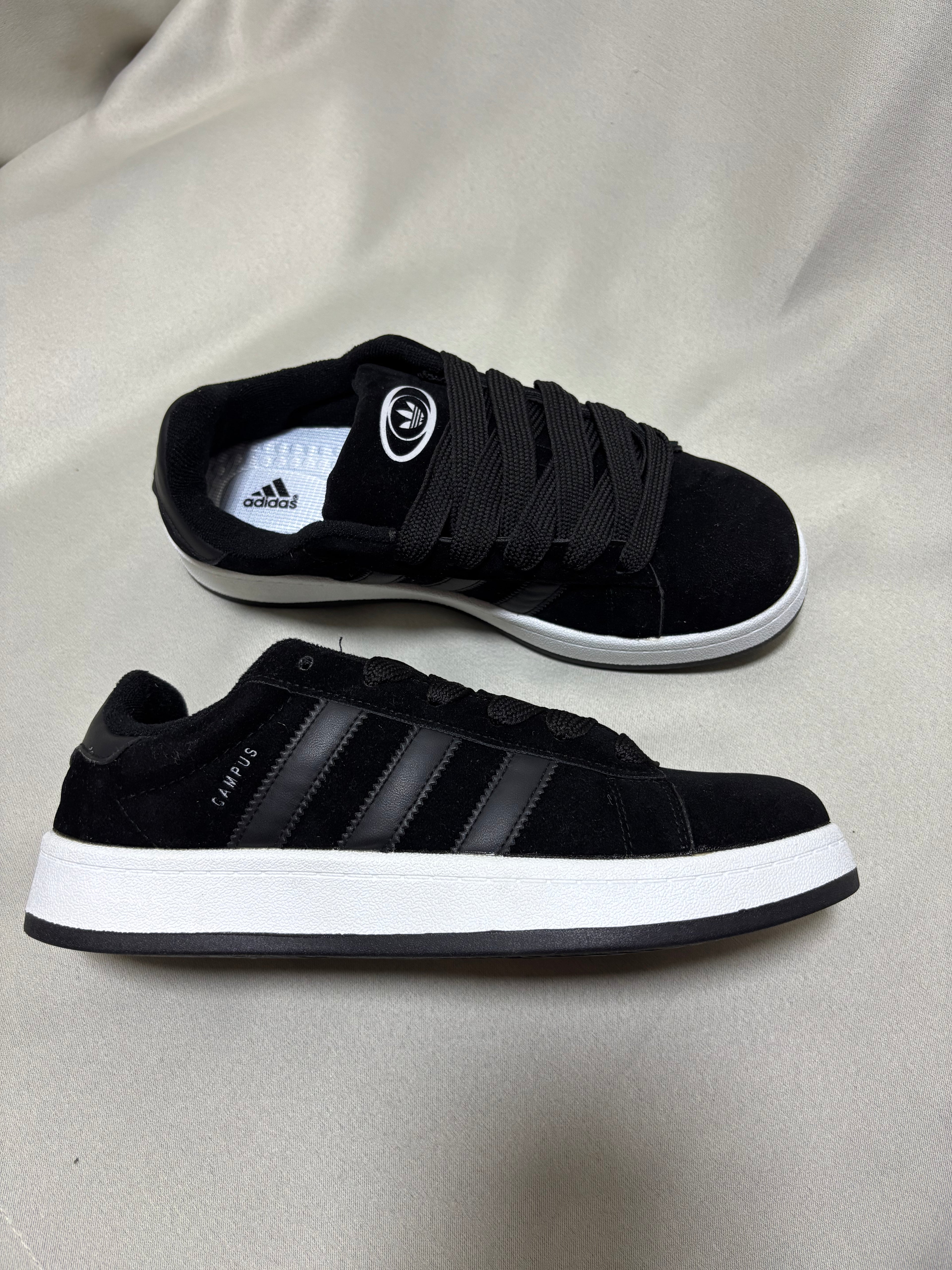Adidas campus