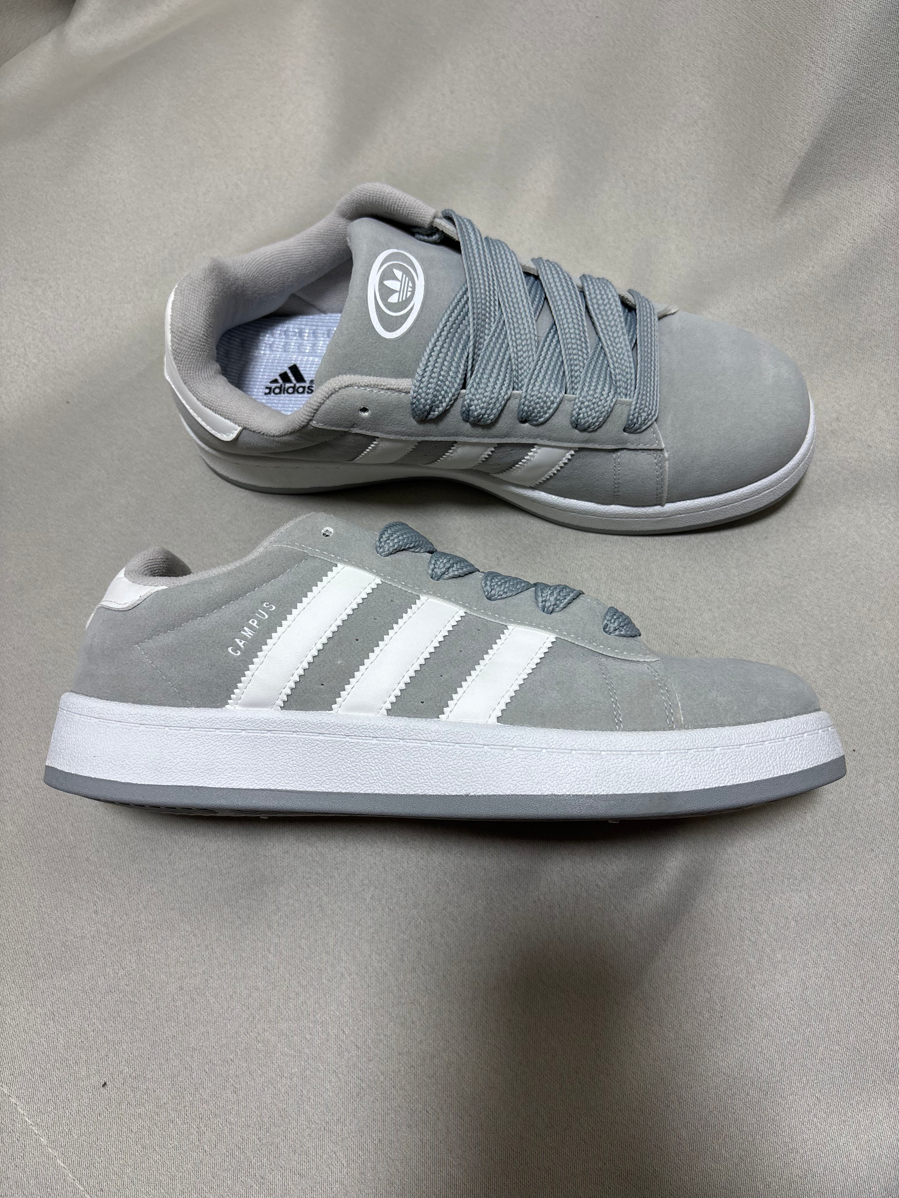 Adidas campus