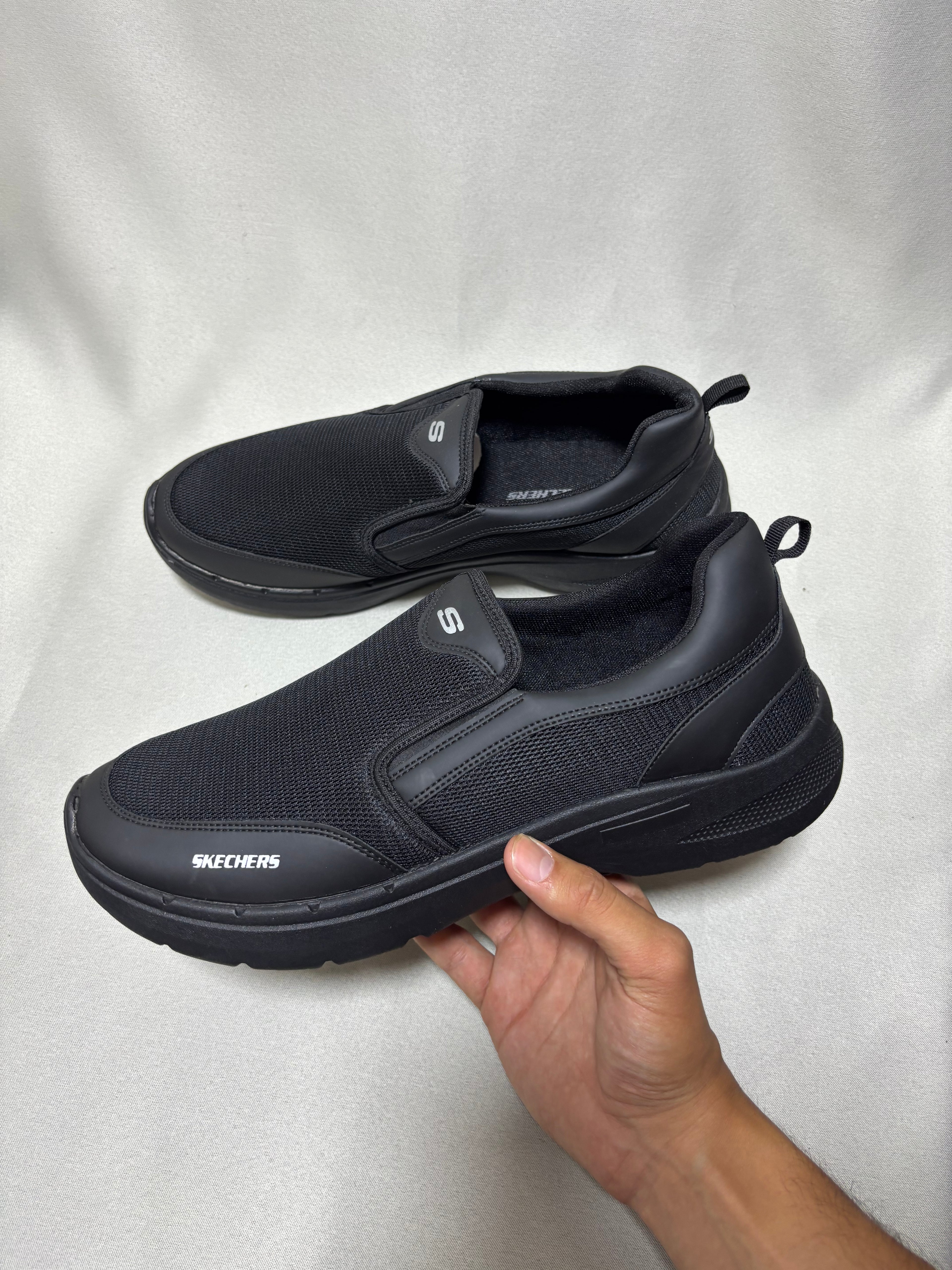 Skechers big
