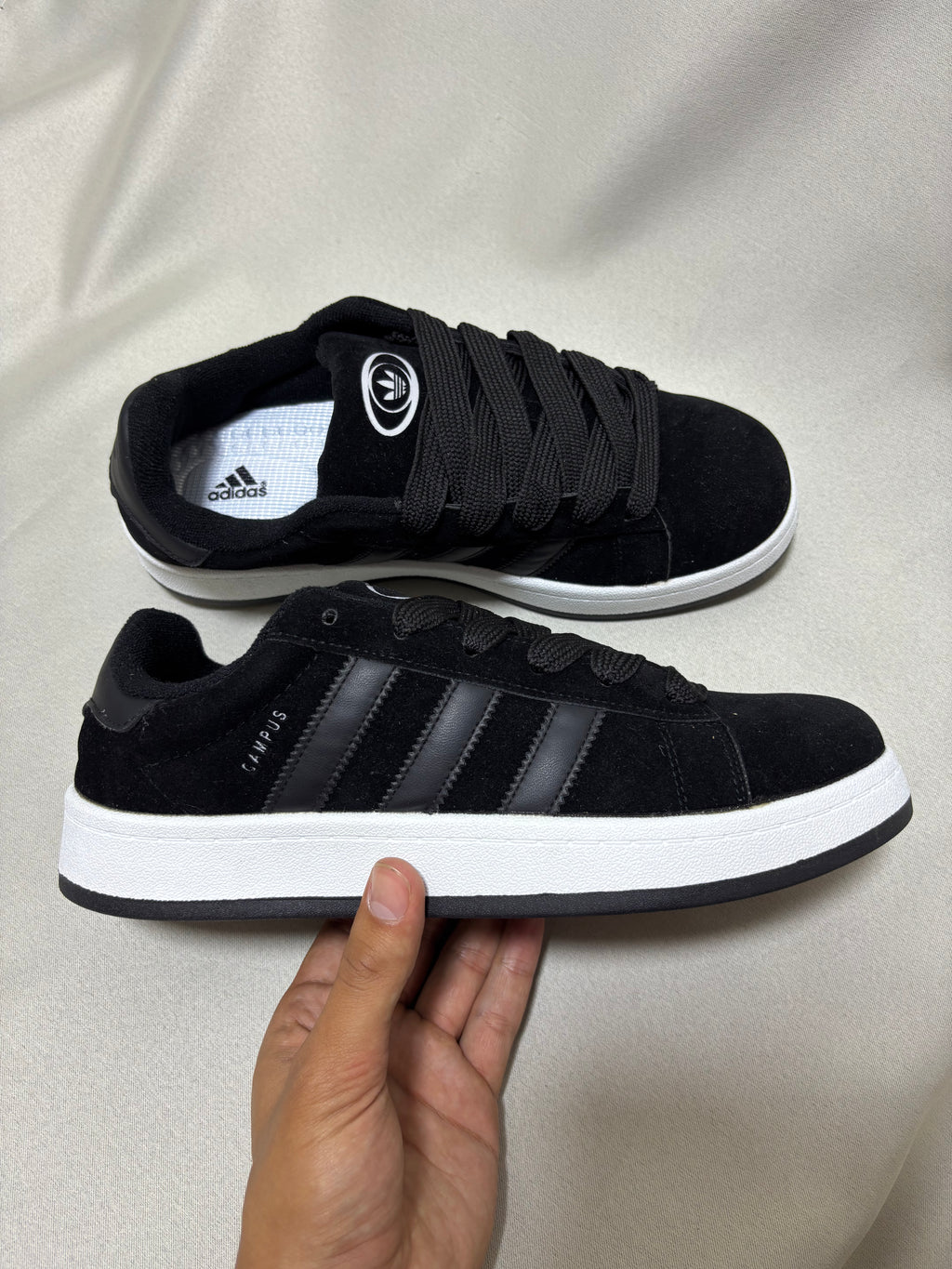 Adidas campus